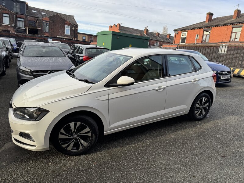 Used Volkswagen Polo 2018 for sale - 77258503: Photo 2