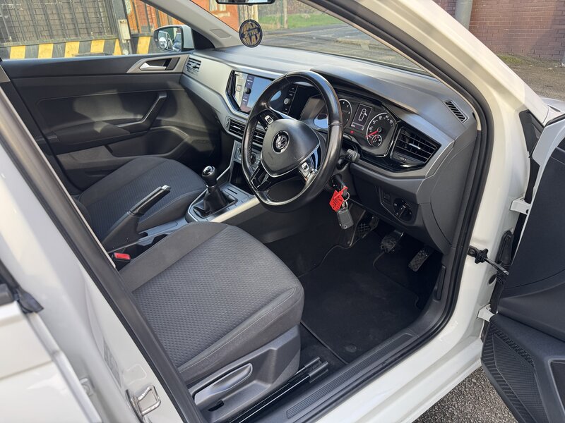 Used Volkswagen Polo 2018 for sale - 77258503: Photo 8