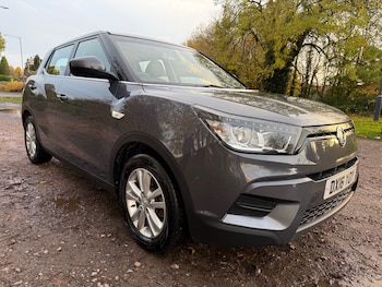 Used Ssangyong Tivoli 2016 for sale - 76405188: Photo