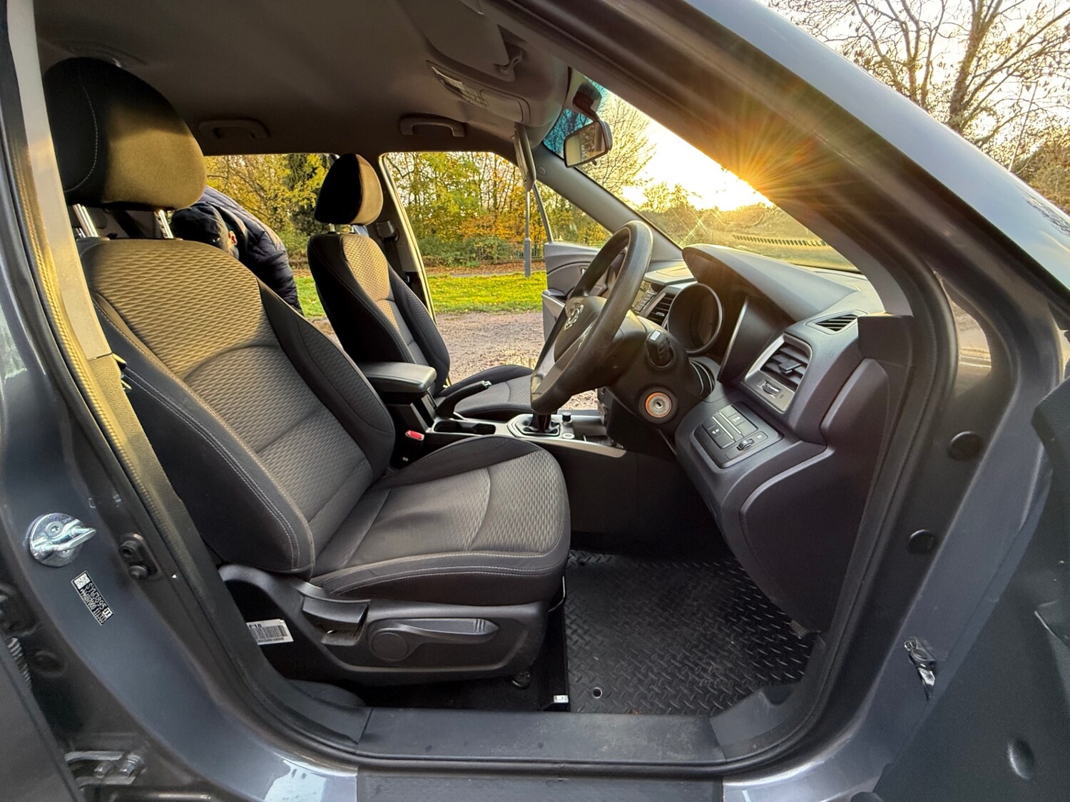 Used Ssangyong Tivoli 2016 for sale - 76405188: Photo 9