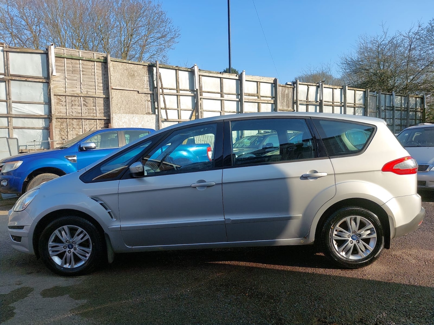 Used Ford S-Max 2012 for sale - 77974663: Photo 4