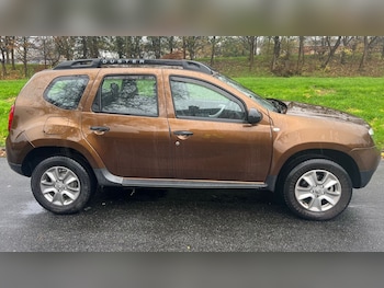 Used Dacia Duster 2015 for sale - 76531841: Photo