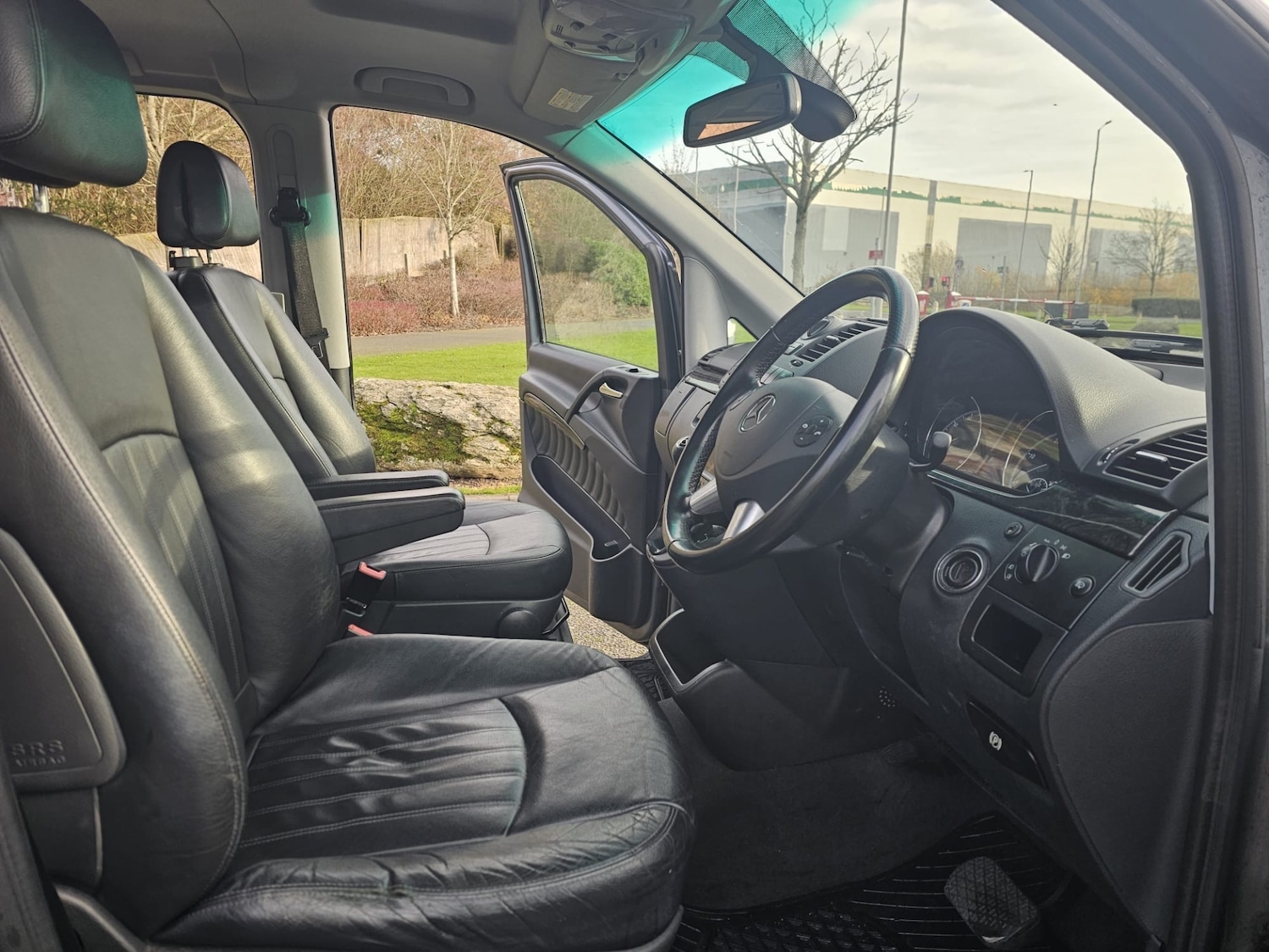 Used Mercedes-Benz Viano 2014 for sale - 76941104: Photo 12