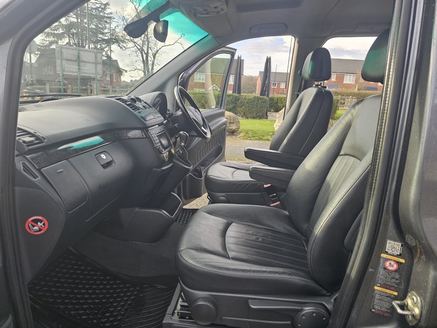 Used Mercedes-Benz Viano 2014 for sale - 76941104: Photo 14