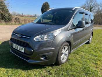 Used Ford Grand Tourneo Connect 2017 for sale - 74073619: Photo