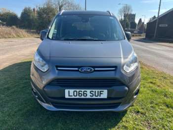 Used Ford Grand Tourneo Connect 2017 for sale - 74073619: Photo