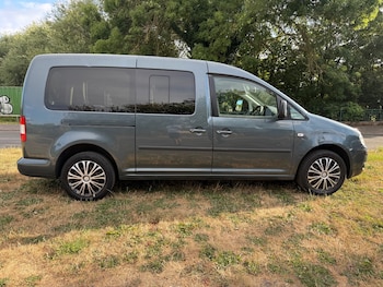 Used Volkswagen Caddy Maxi Life 2009 for sale - 79371383: Photo