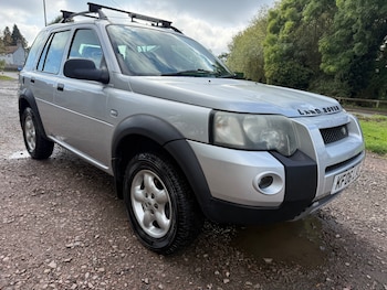 2006 (06) - 2.0 Td4 Adventurer Station Wagon 5dr
