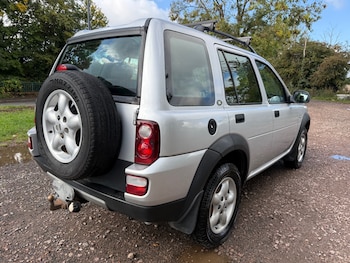Used Land Rover Freelander 2006 for sale - 76097012: Photo