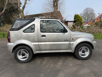 Used Suzuki Jimny 2005 for sale - 77963801: Photo