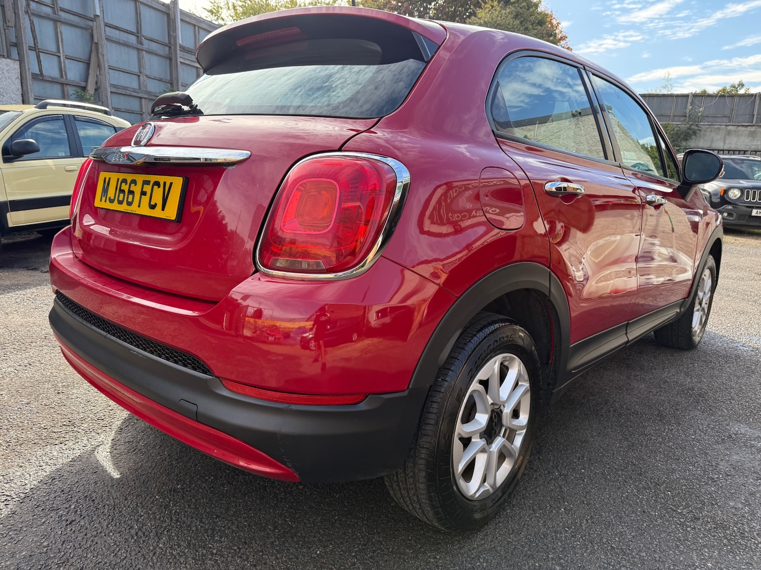 Used Fiat 500X 2016 for sale - 76127893: Photo 3