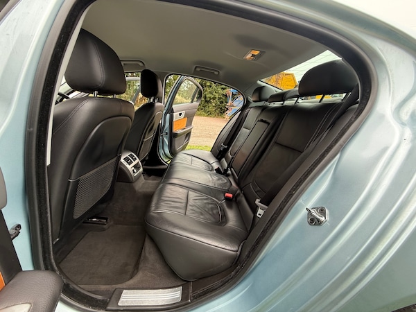 Used Jaguar XF 2012 for sale - 75344176: Photo 13