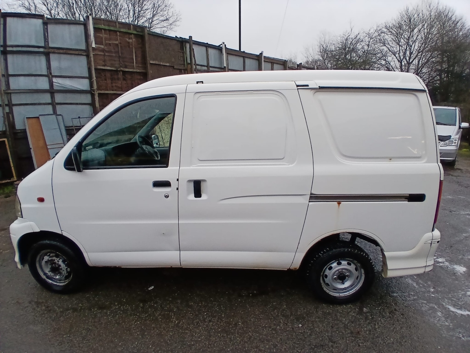 Used Daihatsu Extol 2005 for sale - 77474985: Photo 4
