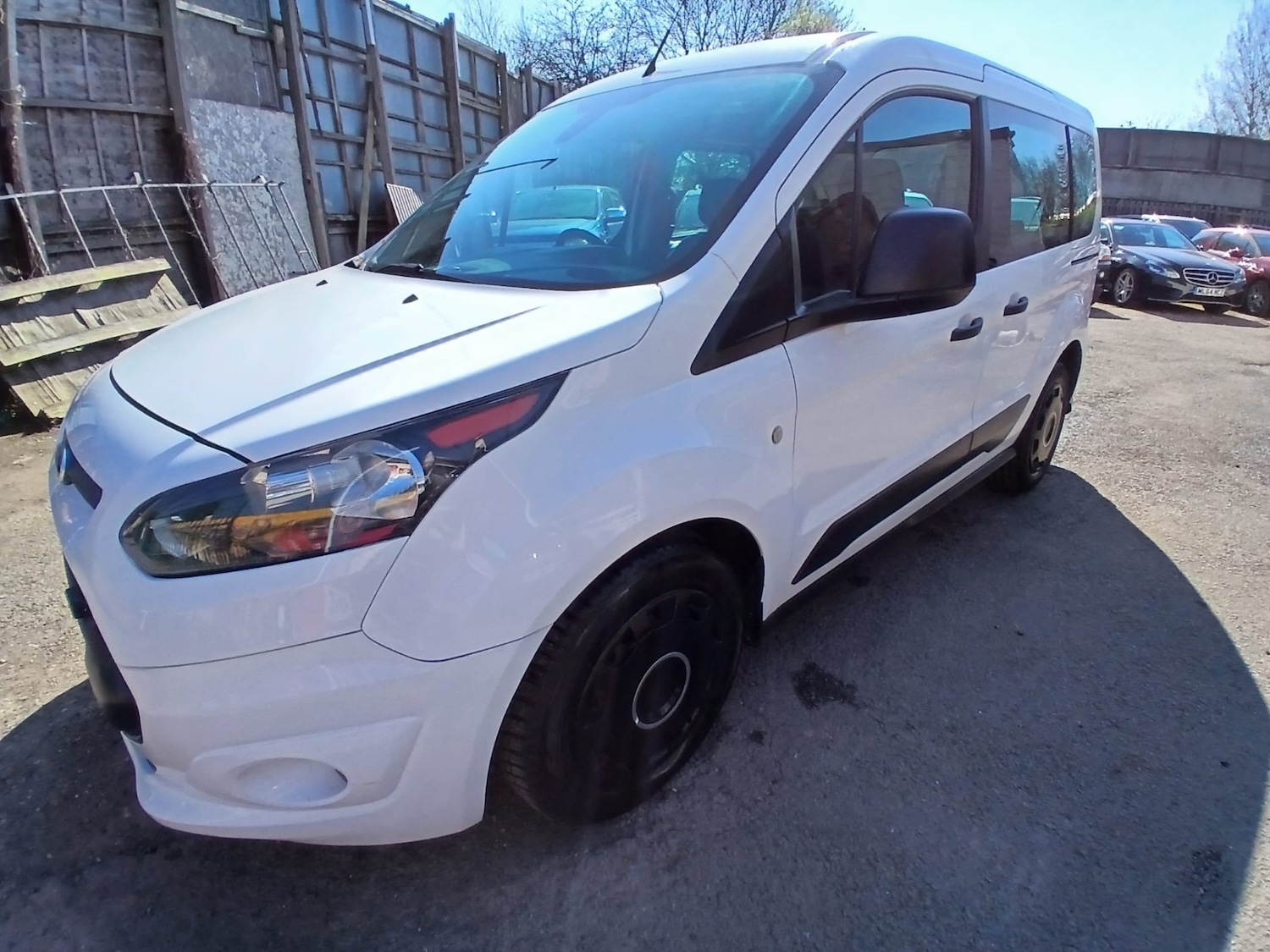 Used Ford Tourneo Connect 2016 for sale - 77590822: Photo 24