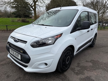 Used Ford Tourneo Connect 2016 for sale - 77590822: Photo