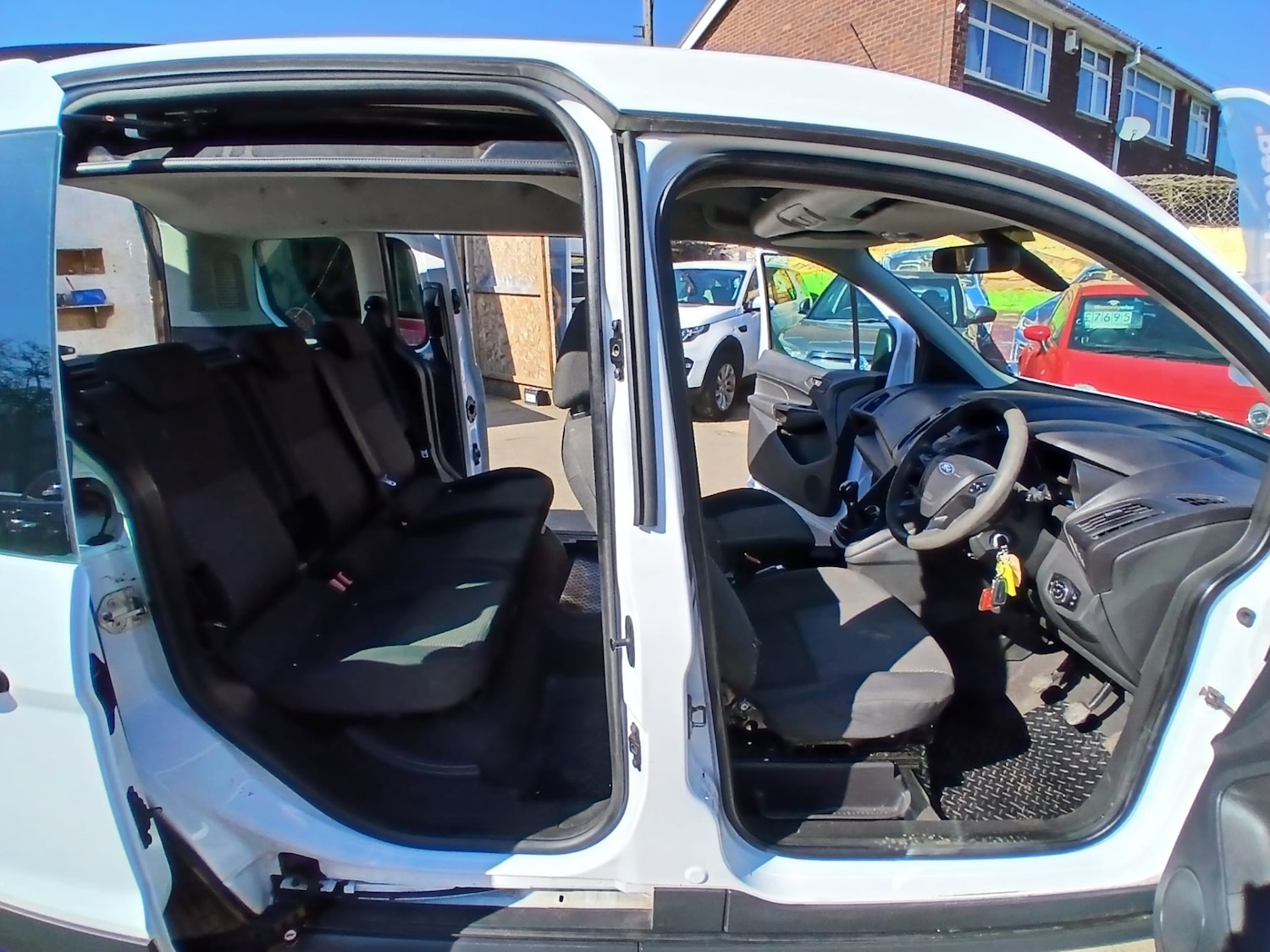Used Ford Tourneo Connect 2016 for sale - 77590822: Photo 30