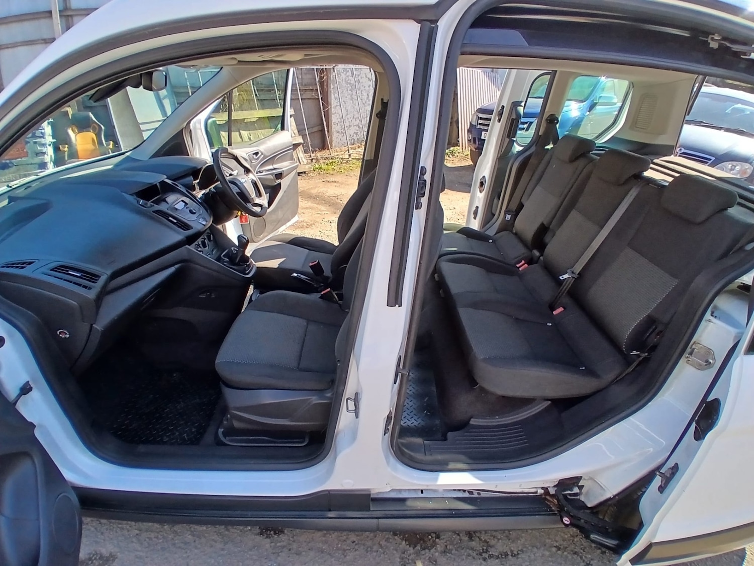 Used Ford Tourneo Connect 2016 for sale - 77590822: Photo 33