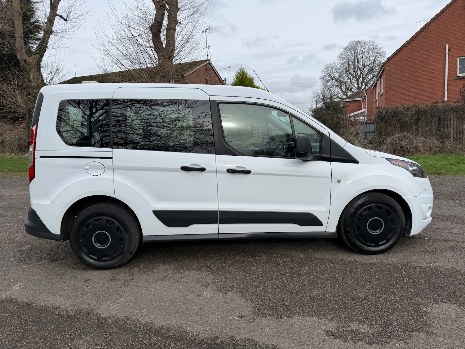 Used Ford Tourneo Connect 2016 for sale - 77590822: Photo 4
