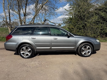Used Subaru Outback 2006 for sale - 78108434: Photo