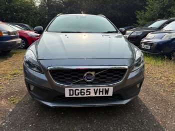 Used Volvo V40 2015 for sale - 74868937: Photo