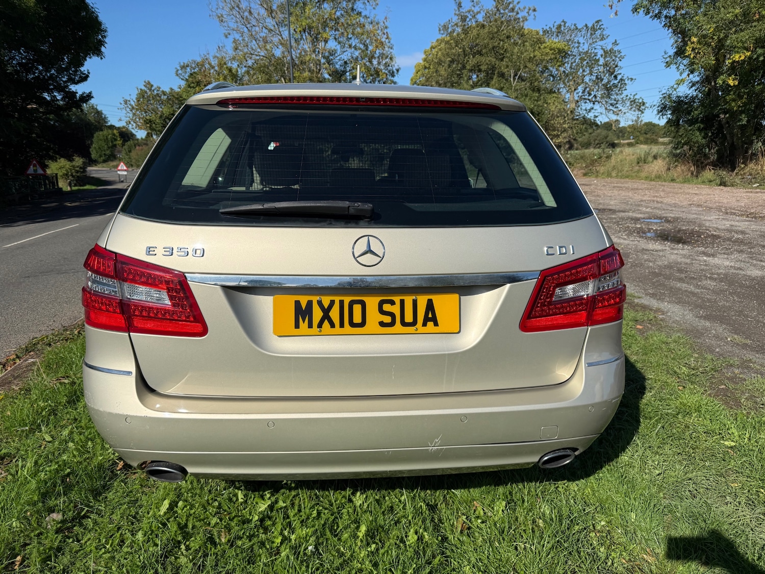 Used Mercedes-Benz E-Class 2010 for sale - 76022753: Photo 5