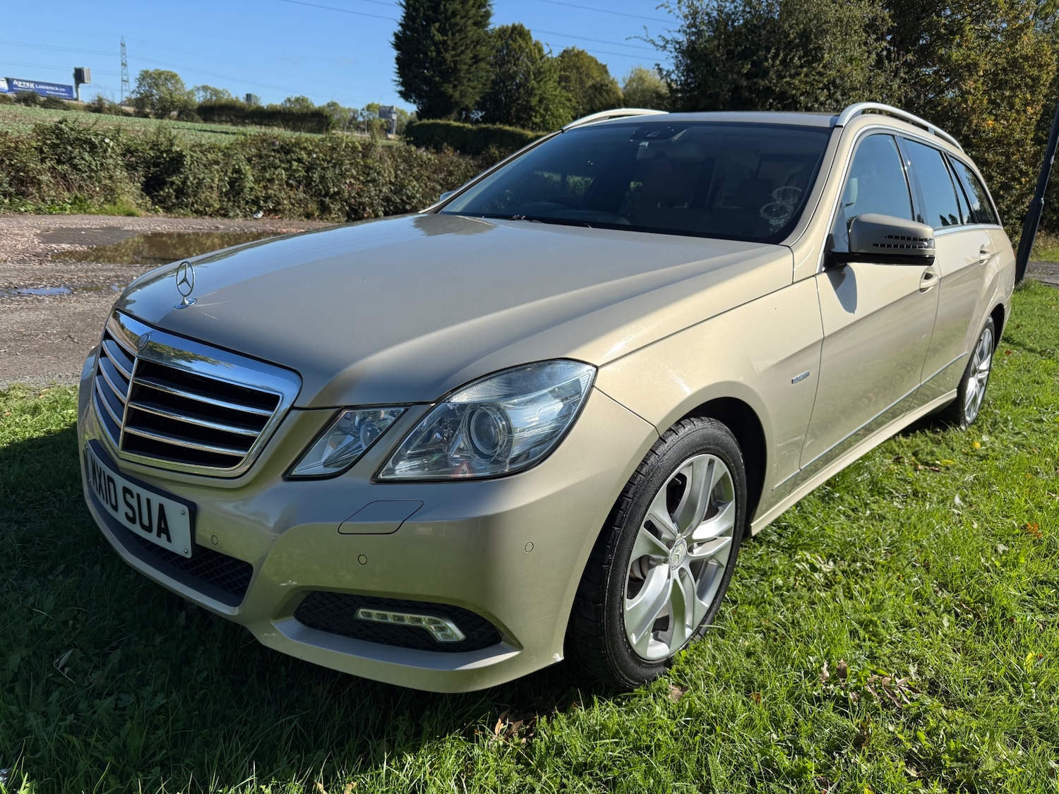 Used Mercedes-Benz E-Class 2010 for sale - 76022753: Photo 7
