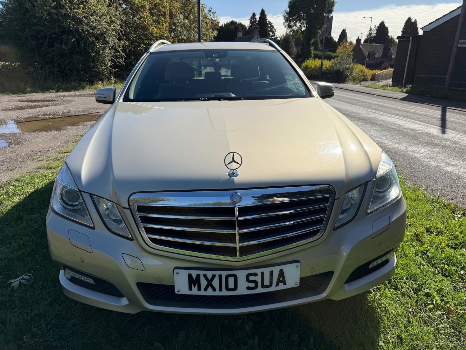 Used Mercedes-Benz E-Class 2010 for sale - 76022753: Photo 8