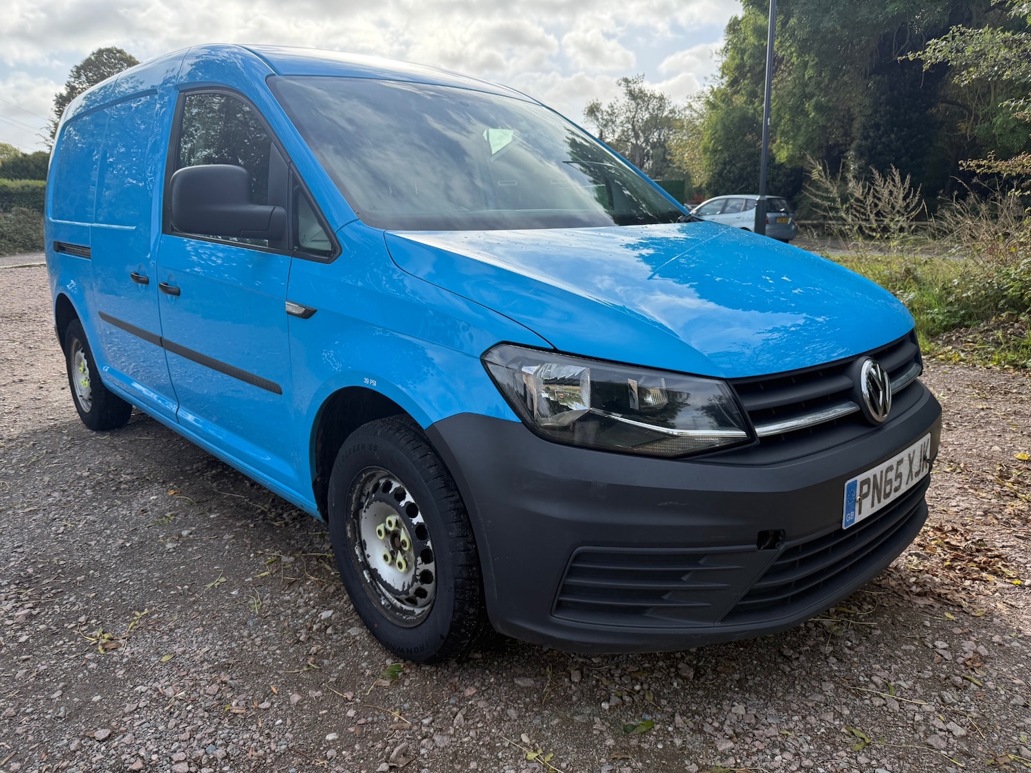 Used Volkswagen Caddy Maxi 2015 for sale - 76170522: Photo 1
