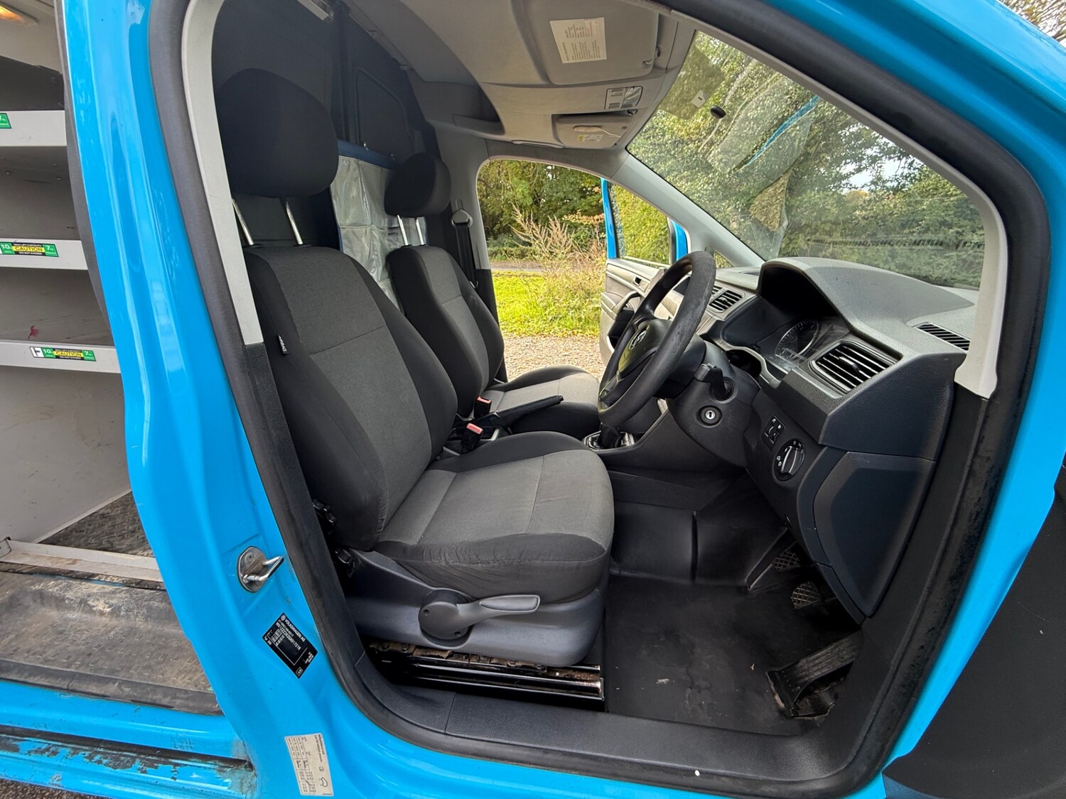 Used Volkswagen Caddy Maxi 2015 for sale - 76170522: Photo 12