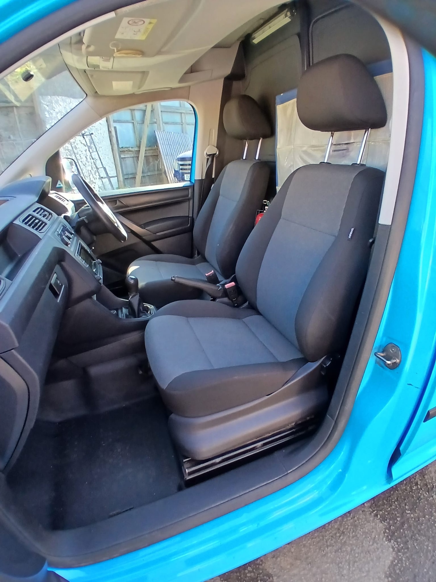 Used Volkswagen Caddy Maxi 2015 for sale - 76170522: Photo 25