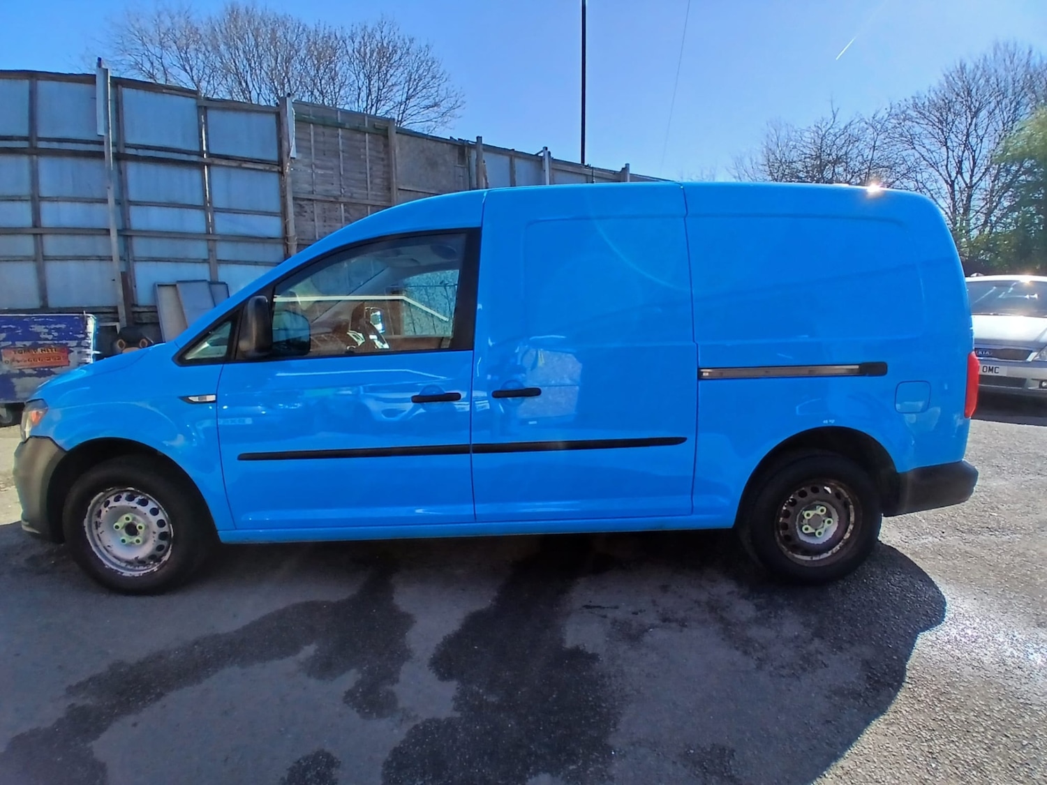 Used Volkswagen Caddy Maxi 2015 for sale - 76170522: Photo 27