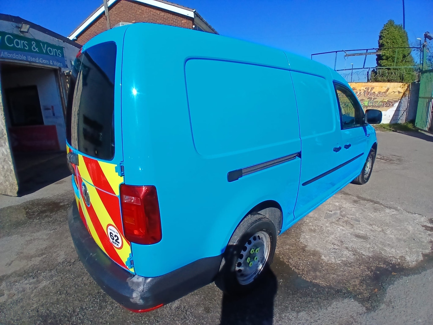 Used Volkswagen Caddy Maxi 2015 for sale - 76170522: Photo 28