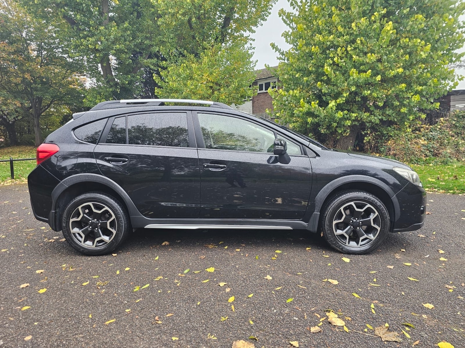 Used Subaru XV 2013 for sale - 76316668: Photo 2