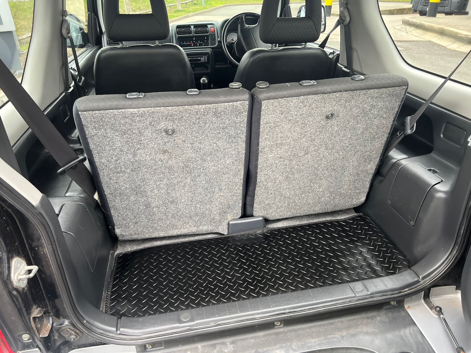 Used Suzuki Jimny 2004 for sale - 77635645: Photo 11