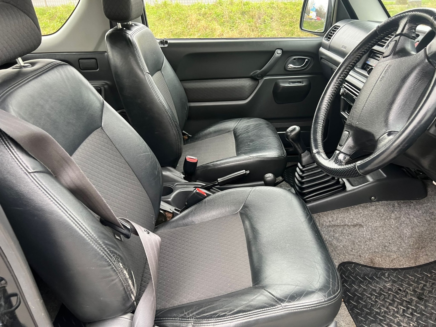 Used Suzuki Jimny 2004 for sale - 77635645: Photo 9