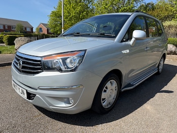 Used Ssangyong Turismo 2017 for sale - 78342069: Photo