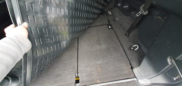 Used Land Rover Discovery 2009 for sale - 73468985: Photo 20