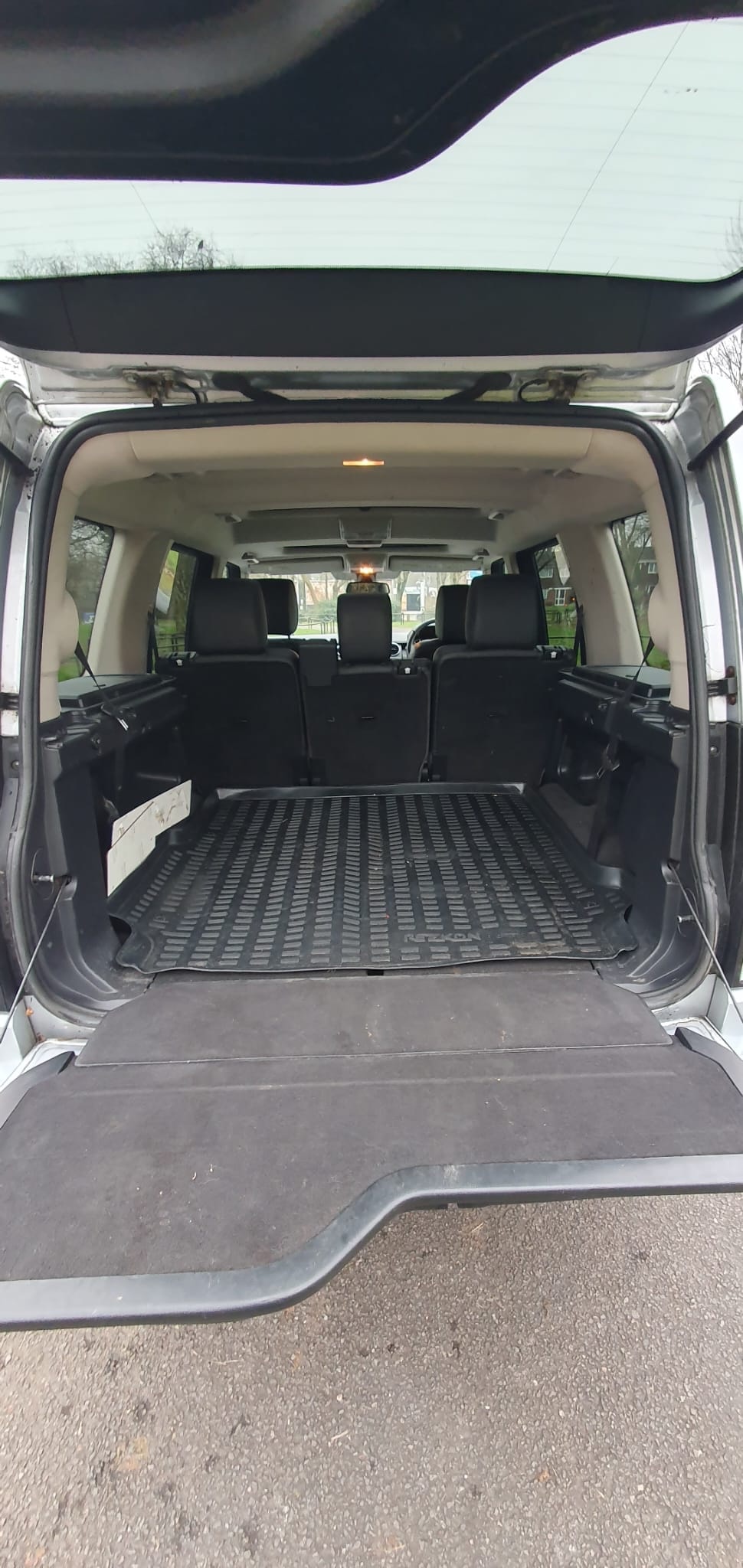 Vehicle 28