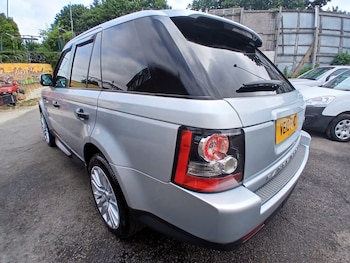 Used Land Rover Range Rover Sport 2010 for sale - 79297447: Photo
