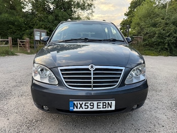 Used Ssangyong Turismo 2009 for sale - 78629516: Photo