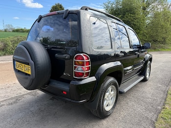 Used Jeep Cherokee 2002 for sale - 78311858: Photo