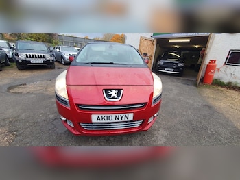 Used Peugeot 5008 2010 for sale - 76479571: Photo