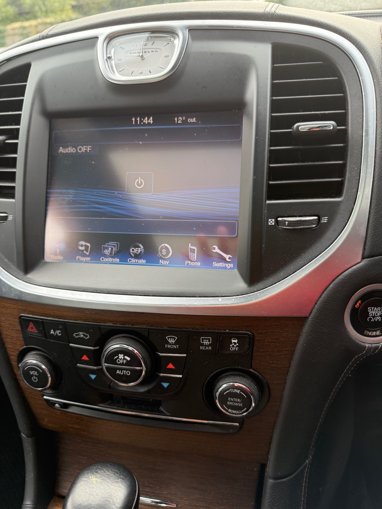 Used Chrysler 300C 2014 for sale - 77984148: Photo 16