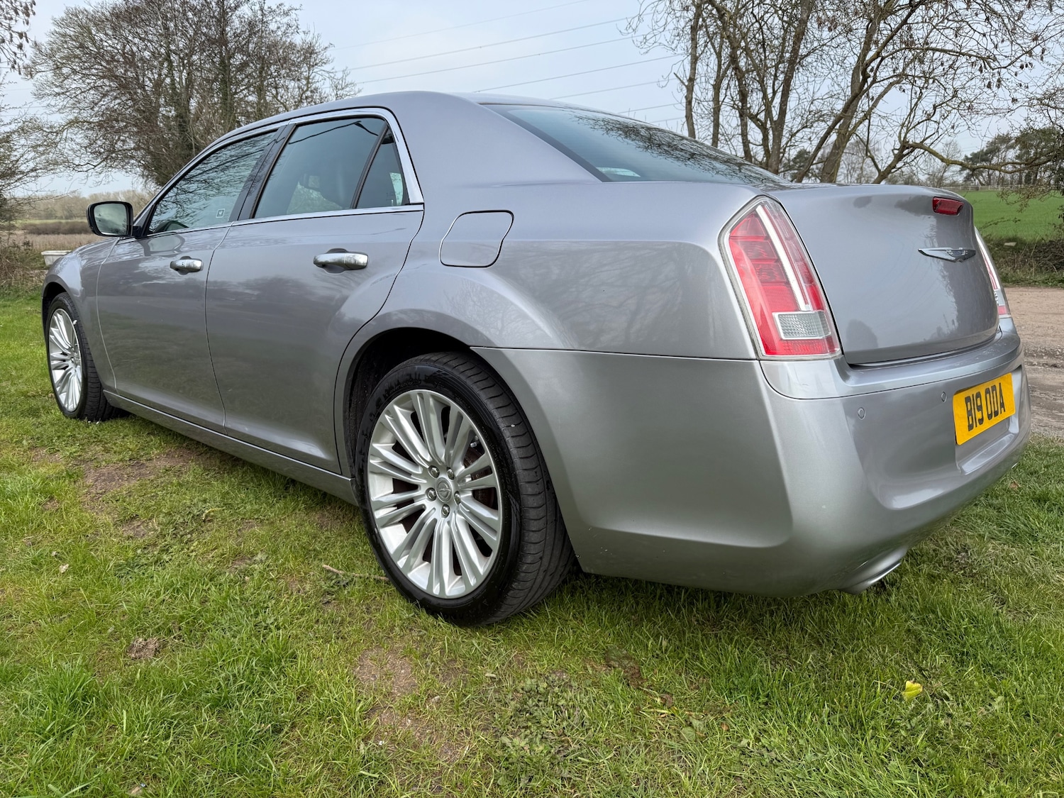 Used Chrysler 300C 2014 for sale - 77984148: Photo 6