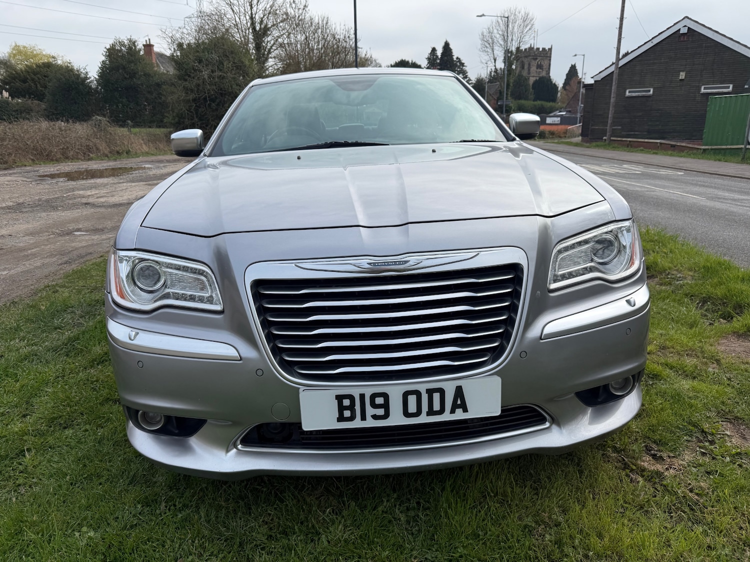 Used Chrysler 300C 2014 for sale - 77984148: Photo 8