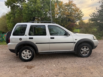 Used Land Rover Freelander 2005 for sale - 76234940: Photo 3