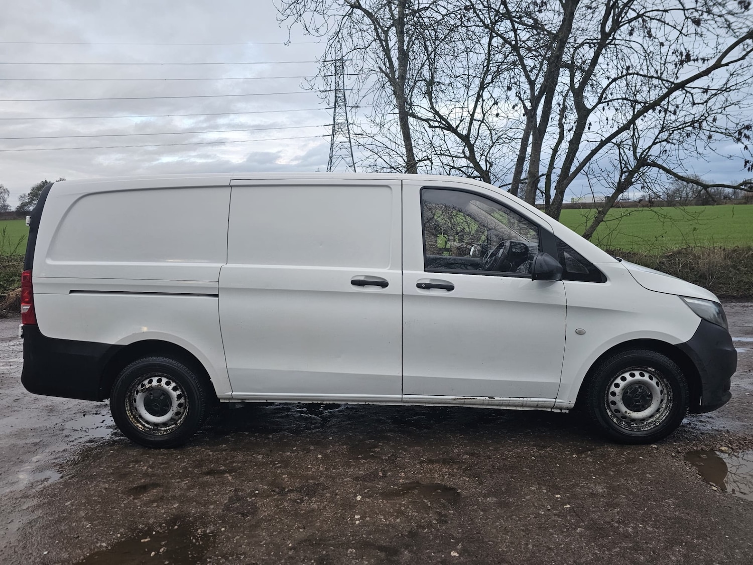 Used Mercedes-Benz Vito 2017 for sale - 77395064: Photo 3