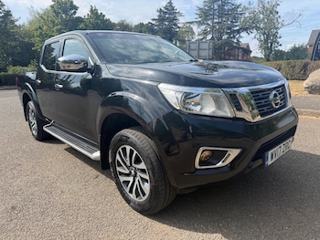 Used Nissan Navara 2017 for sale - 79473575: Photo