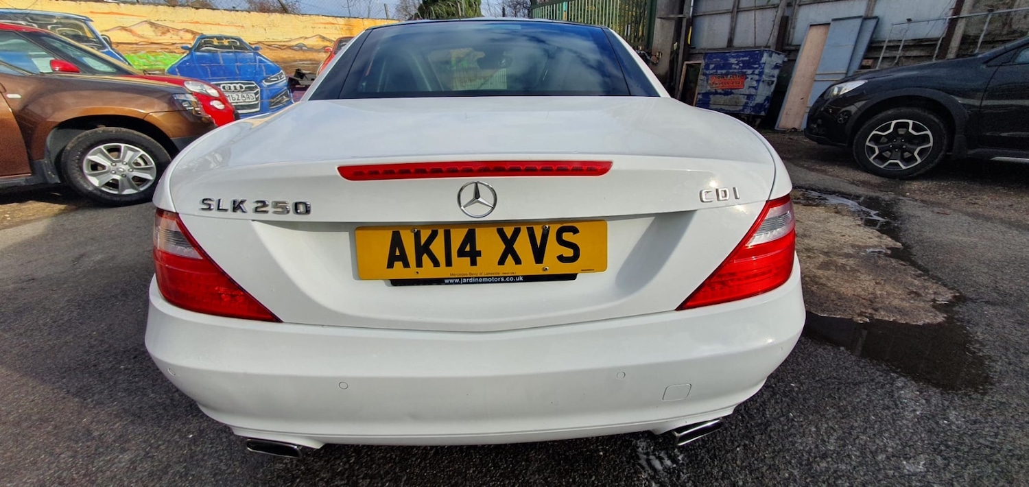 Used Mercedes-Benz SLK 2014 for sale - 76612492: Photo 16