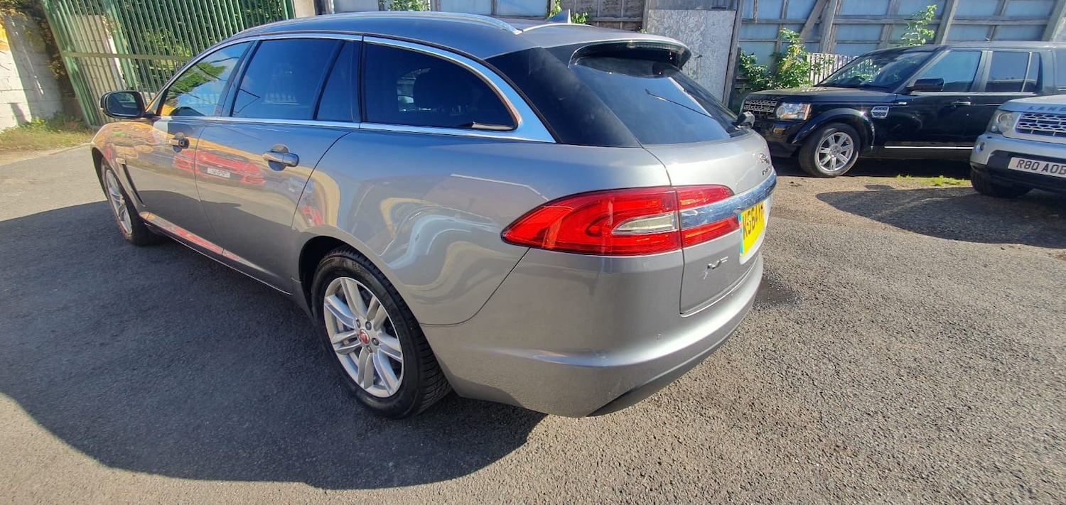 Used Jaguar XF 2014 for sale - 76185834: Photo 6